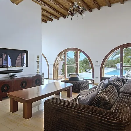 Cheis Ibiza Βίλα