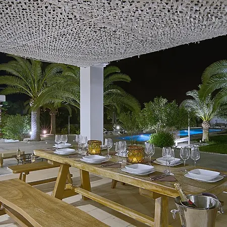 Cheis Ibiza Villa *