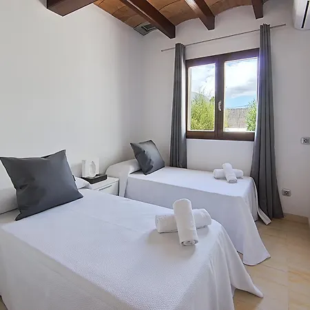 Cheis Ibiza Villa Santa Eularia des Riu