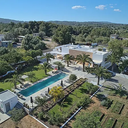 Villa Cheis Ibiza *