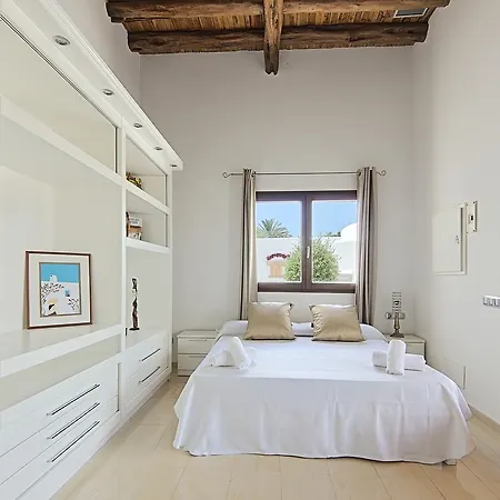 Villa Cheis Ibiza Santa Eularia des Riu